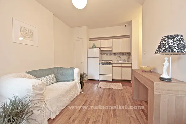 Rented by Nelson Aybar, LREB | media 18