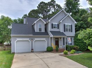 2704 Tavern Ct, Jamestown, NC 27282