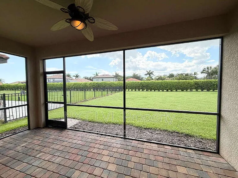 9453 River Otter Dr — Photo 26