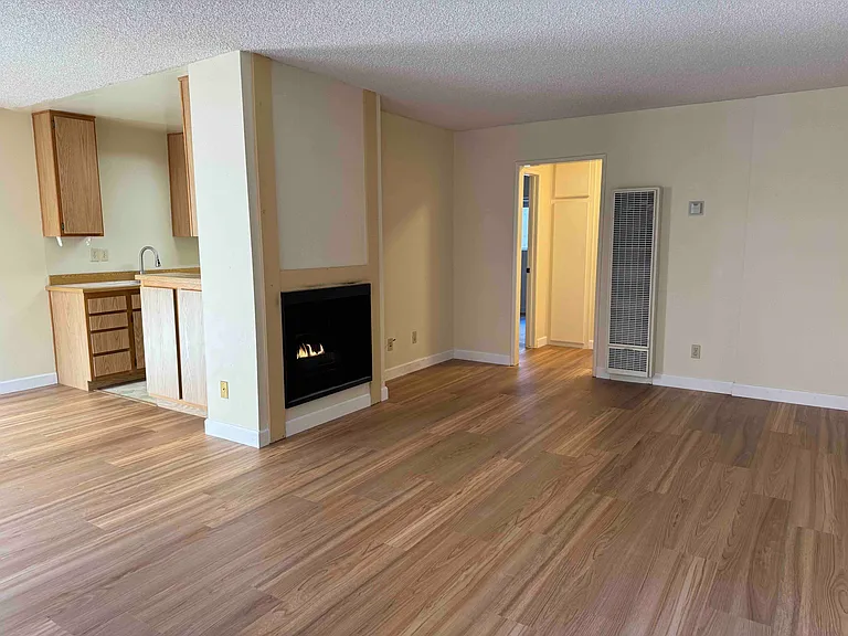 7547 W Manchester Ave #306 — Photo 10