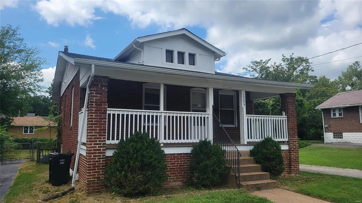 1209 Griefield Pl photo 1