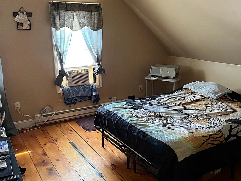 87 Endicott St #1 — Photo 6