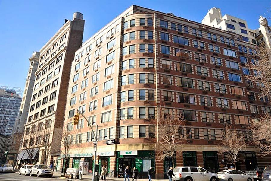 1st image of 121 Reade St Ph M
