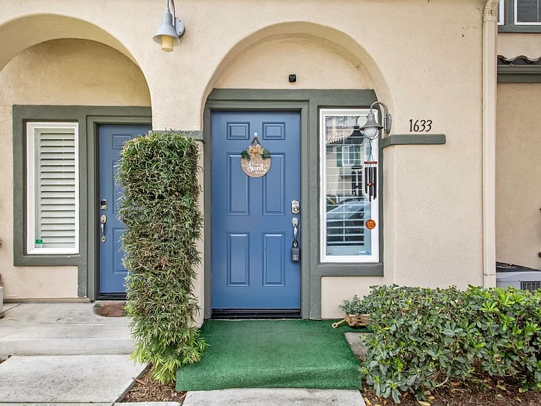 1633 Paseo Aurora — Photo 23