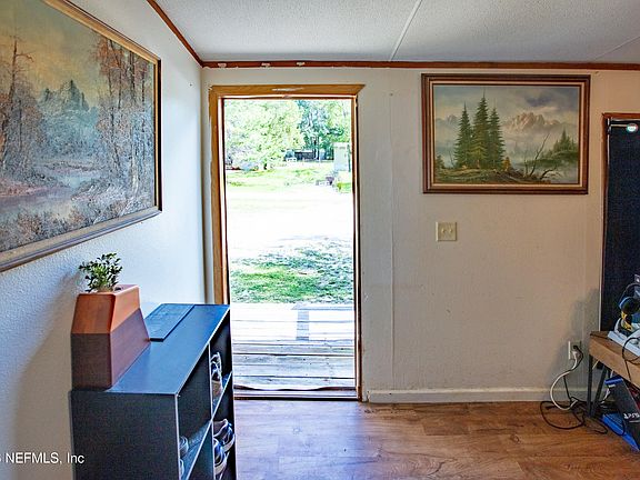 5th image of 6379 AMHERST Avenue