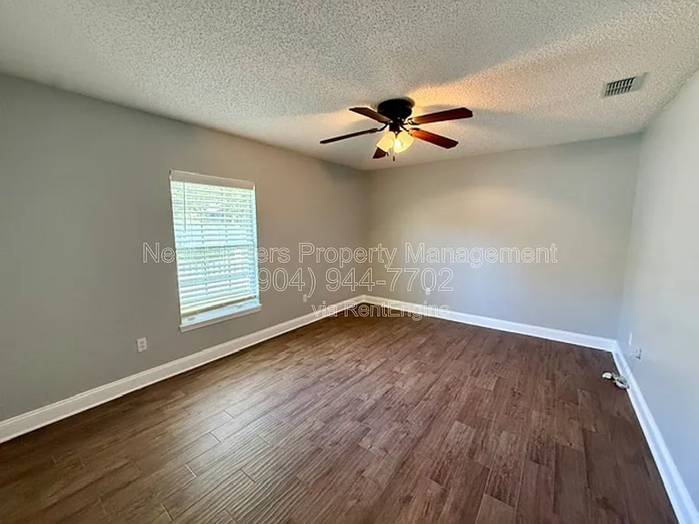 3139 Mountain Ash Rd — Photo 27