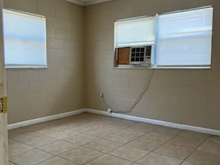 522 Washington Ave #1 — Photo 5