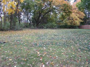 Colfax St, Jackson, MI 49203