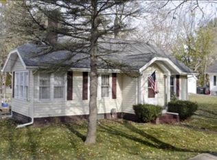 5203 N Riverview Dr, Kalamazoo, MI