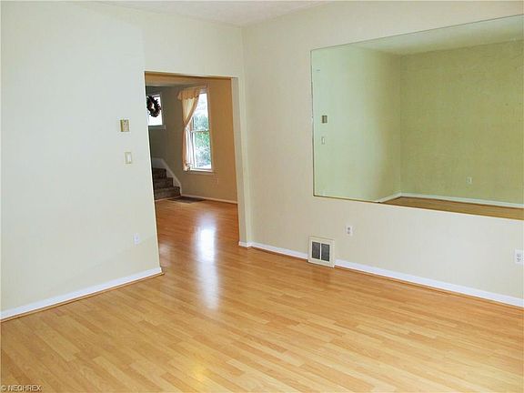 5th image of 11916 Franklin Blvd
