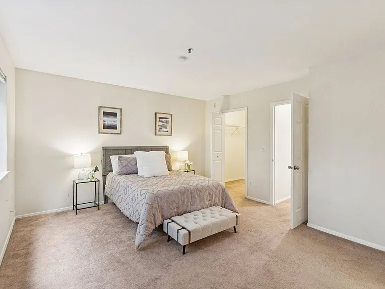 16219 Northup Way #C201 — Photo 26
