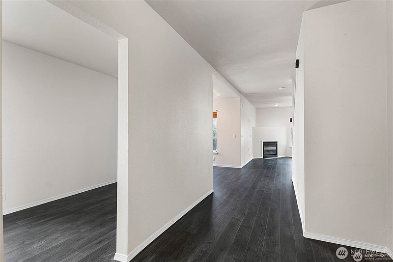 4th image of 7615 198th Street E