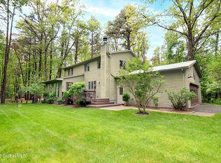 124 Edie Rd, Saratoga Springs, NY 12866