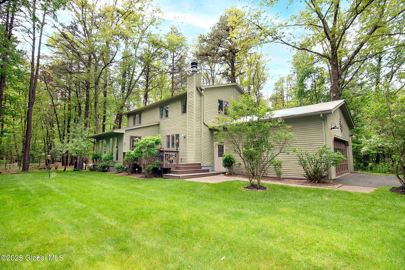 1st image of 124 Edie Road