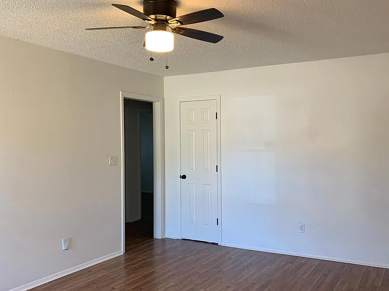 1823 Wisdom Dr — Photo 6