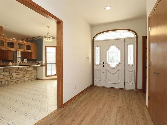 5th image of 315 County Road 4115