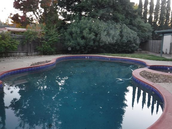 5th image of 623 Lucy Ln