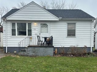8106 Jeffries Ave, Cleveland, OH 44105