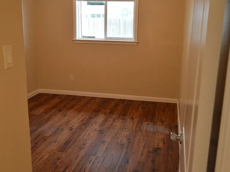 2404 Quail Rdg — Photo 13