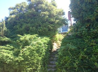 2812 29th Ave W, Seattle, WA 98199