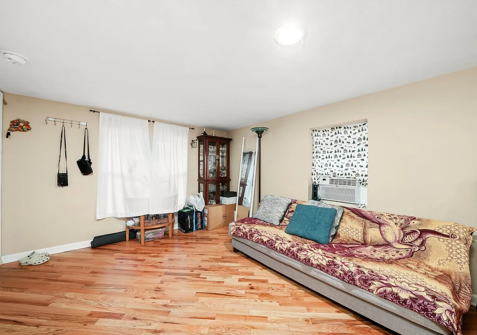 2 bed, $1,800 — Photo 3