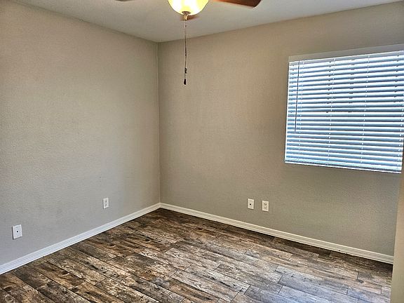3rd image of 4313 N 19th Ave #212