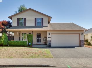 15102 SE Pinegrove Loop, Clackamas, OR 97015