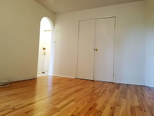 Rented by BRICK & GALO REALTY CORP | media 6