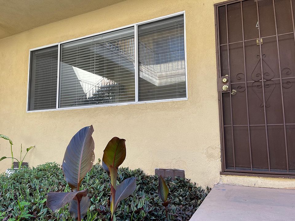 1st image of 11915 Jefferson Blvd #11