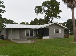 2580 Abell Rd, Lake Placid, FL 33852