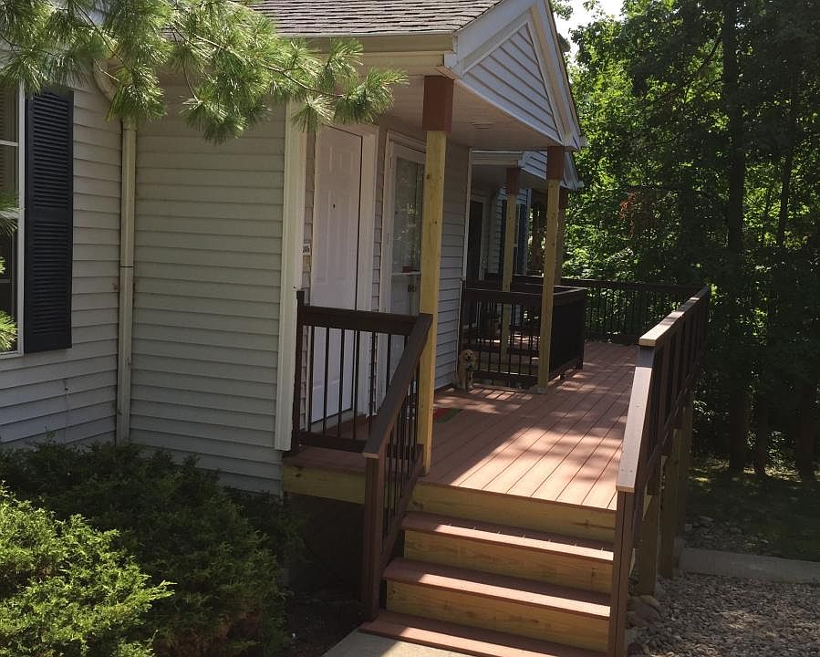deck & entryway