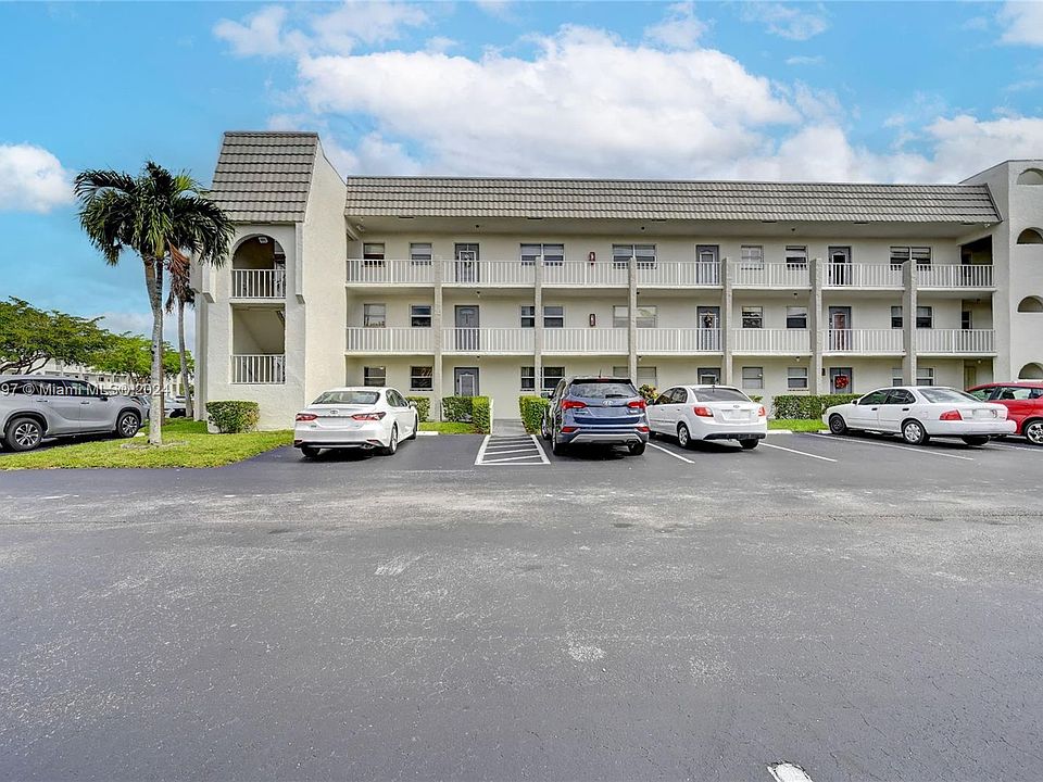 1st image of 8325 Sunrise Lakes Blvd APT 102