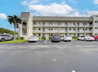 8325 Sunrise Lakes Blvd APT 102, Sunrise, FL 33322