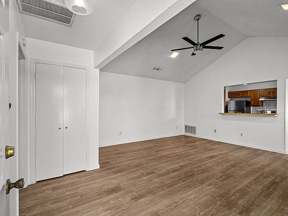 2nd image of 2302 Carol Good Ln