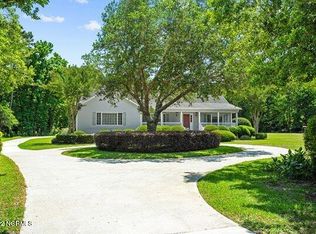 240 Mare Pond Pl, Hampstead, NC 28443