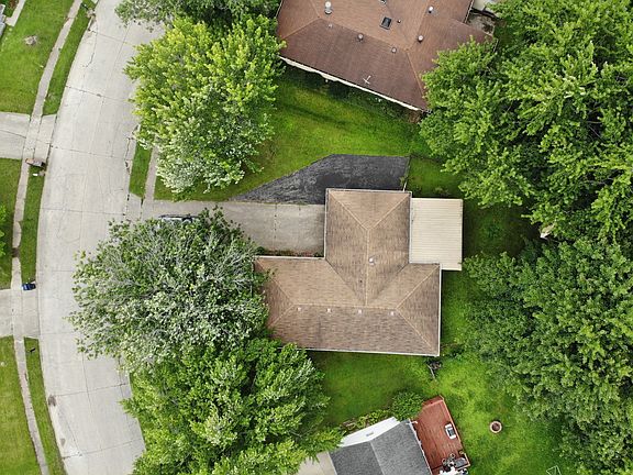 2nd image of 2256 Curry Dr