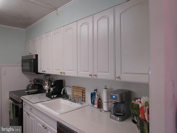 4th image of 1001 City Ave #E-209