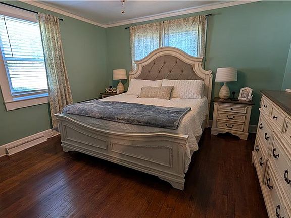 5th image of 7513 Greenlawn Dr