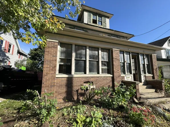 218 East Sumner STREET, Hartford, WI 53027