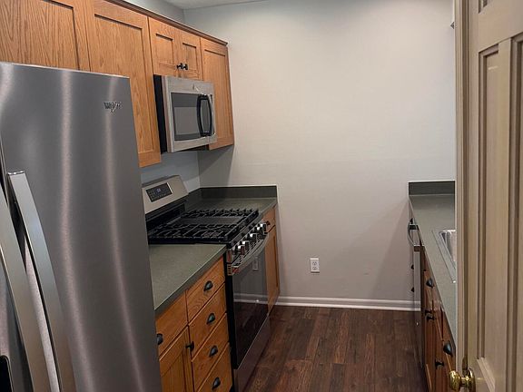5th image of 2098 Bent Trail Ct