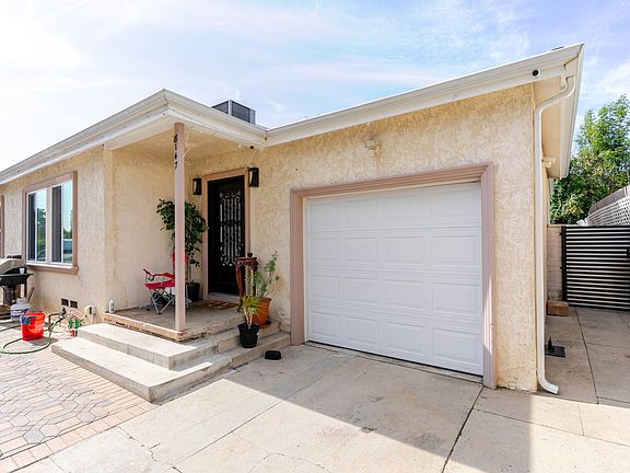 3rd image of 8147 Lullaby Ln