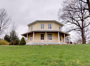 17051 16 Mile Rd, Marshall, MI 49068