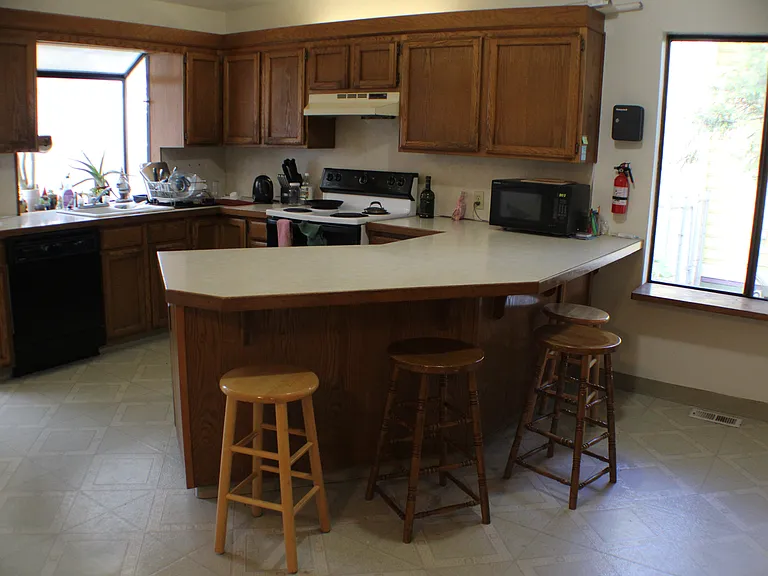 8115 N Portsmouth Ave #1 — Photo 8