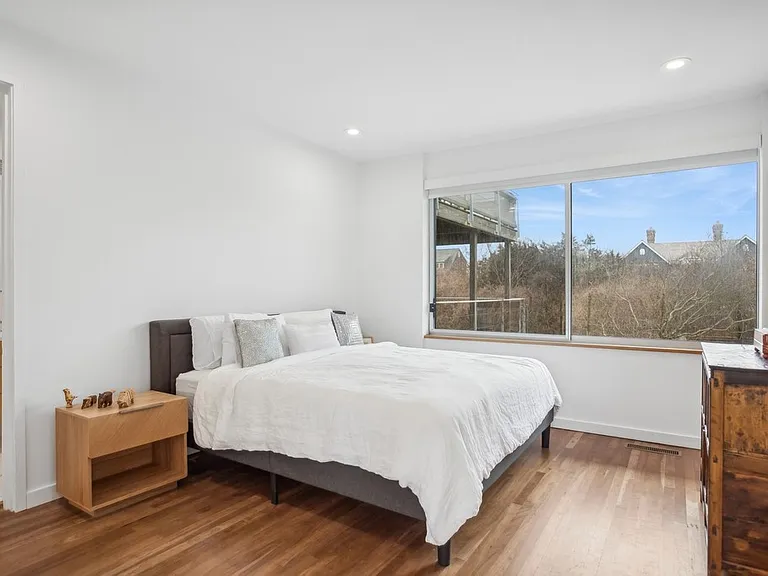 12 Burnetts Cove Rd — Photo 24