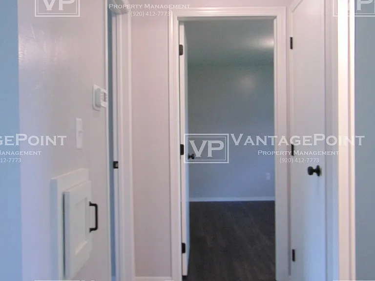 1009 Rogues Way — Photo 9