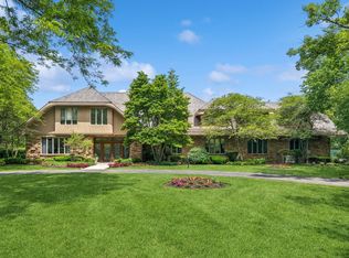 2735 Kelly Ln, Highland Park, IL 60035