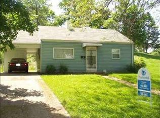 2224 N 37th St, Omaha, NE 68111