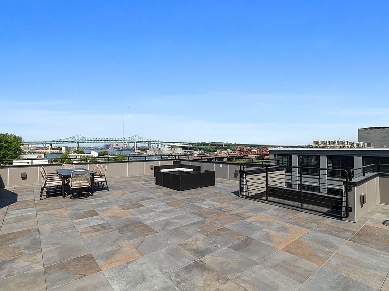 101 Condor St #205 — Photo 24