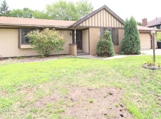 1209 Levin Dr, Knoxville, IA 50138