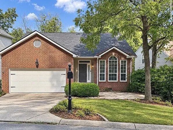933 S Woodstone Ln, Nashville, TN 37211